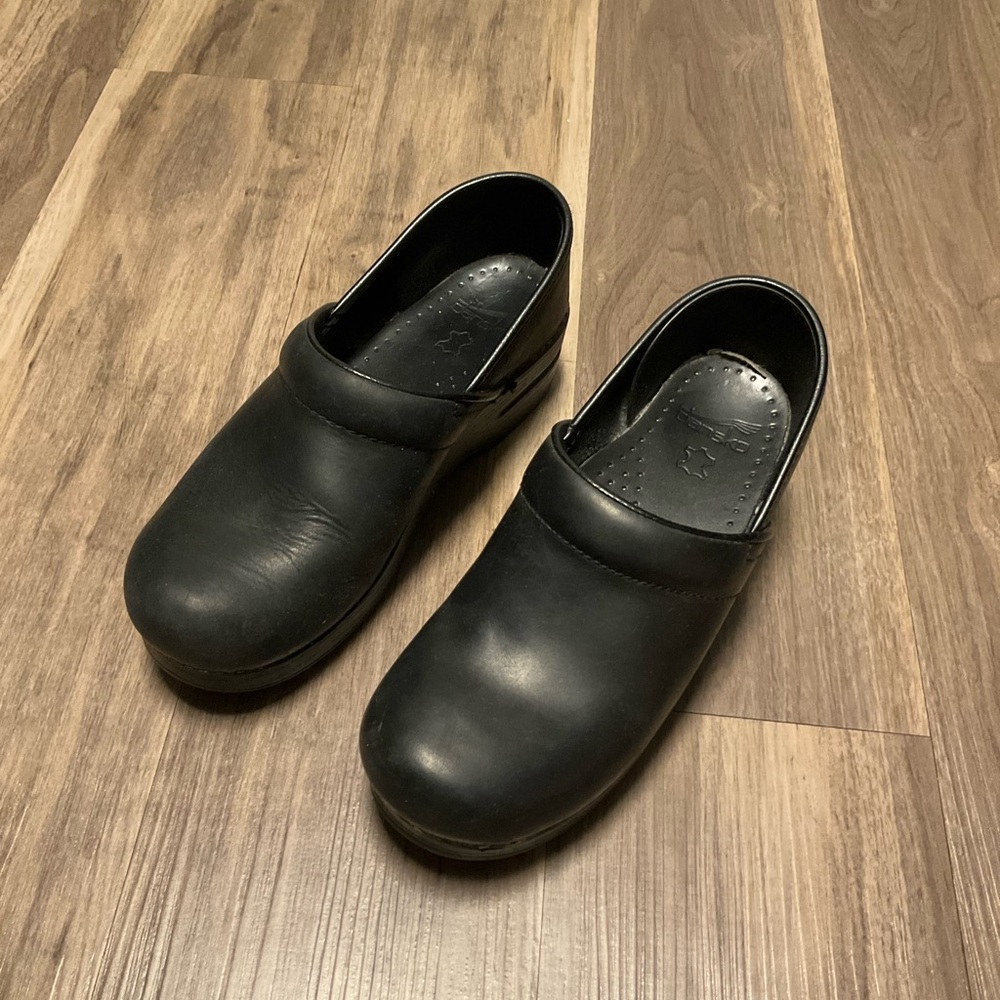 Dansko Professional Black Box
